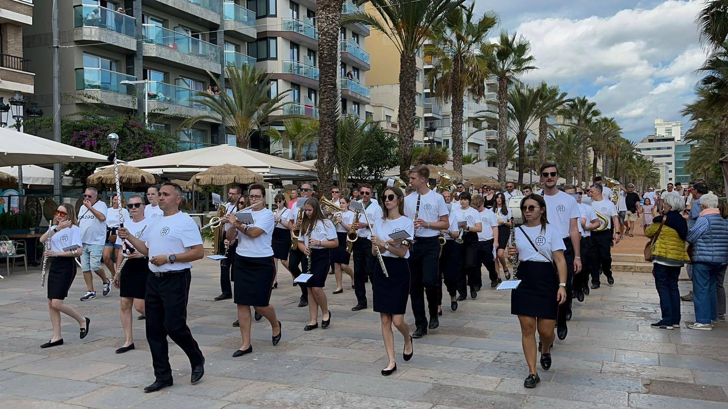 Orkiestra z Miasteczka Śląskiego na festiwalu "Golden Sardana"