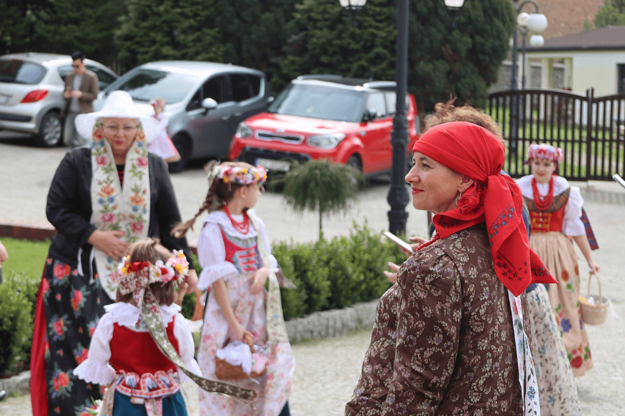 Święcenie pokarmów w Radzionkowie 2024