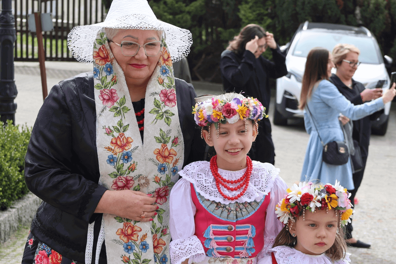 Święcenie pokarmów w Radzionkowie 2024