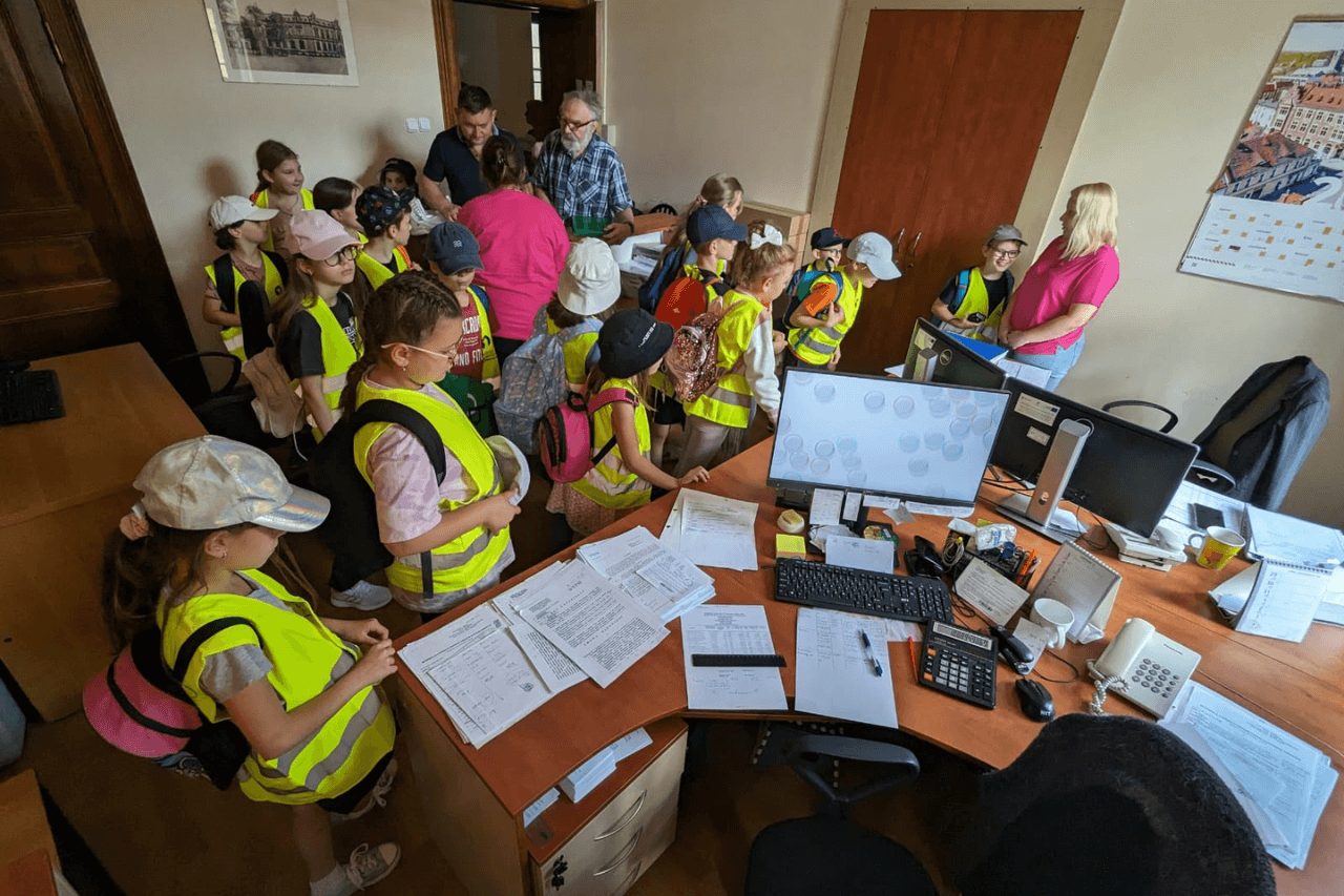 Dzieci z wizytą w tarnogórskim ratuszu