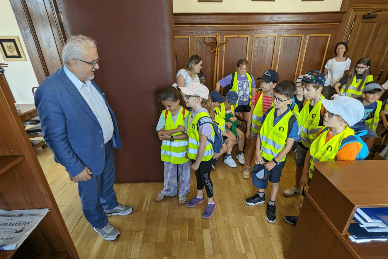 Dzieci z wizytą w tarnogórskim ratuszu